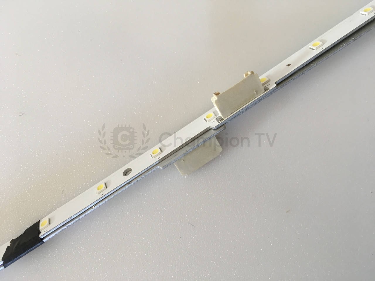 Samsung LED-підсвітка LM41-00550A 40 дюйм UE40NU7170U (комплект 2 шт), вживана