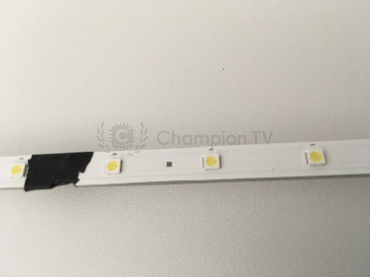 Samsung LED-підсвітка LM41-00550A 40 дюйм UE40NU7170U (комплект 2 шт), вживана