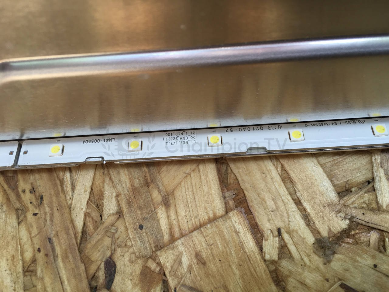 Samsung LED-підсвітка комплект 2 шт BN61-15481X UE40NU7100 40" (подсветка), б/у