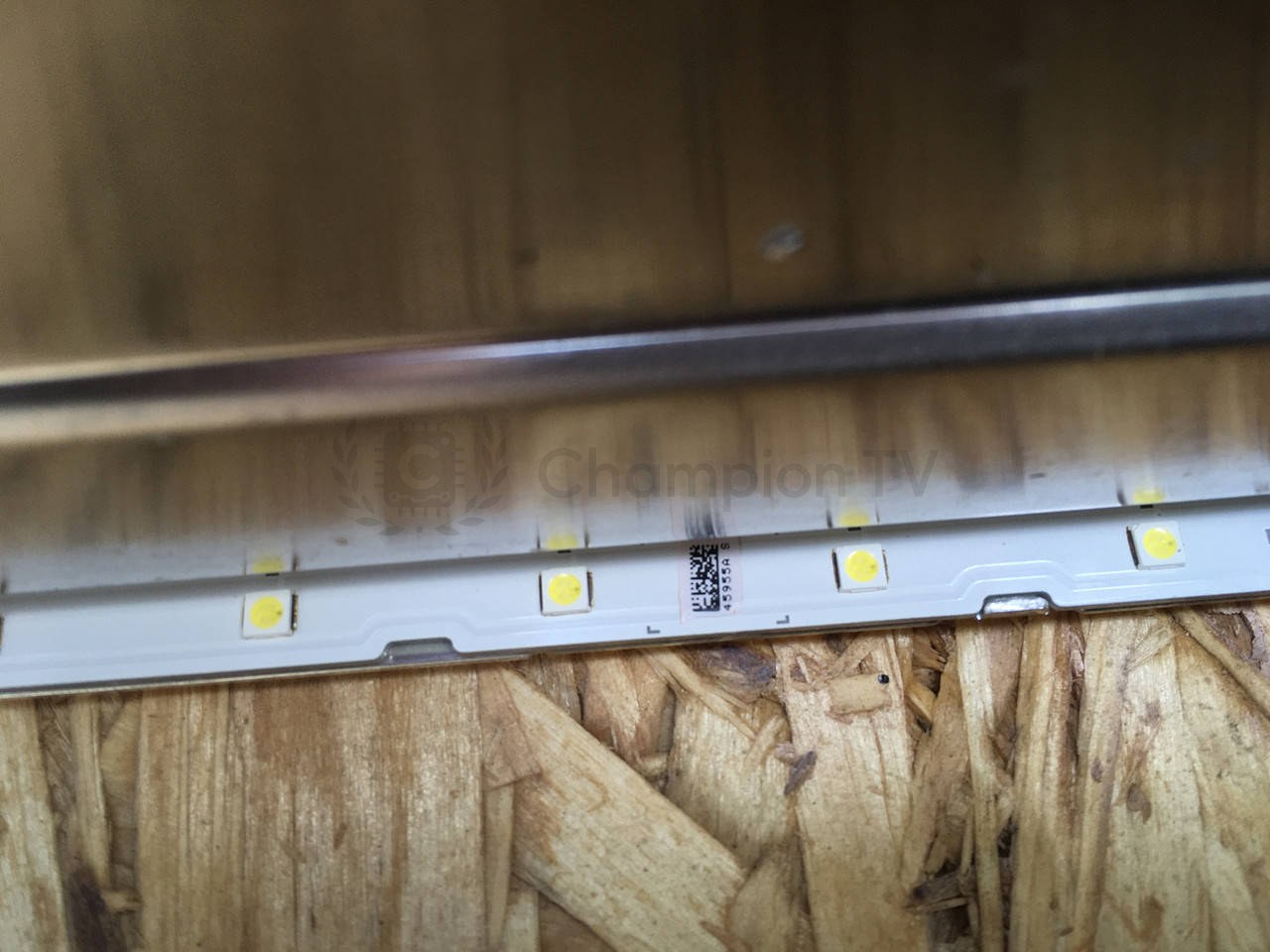 Samsung LED-підсвітка комплект 2 шт BN61-15481X UE40NU7100 40" (подсветка), б/у