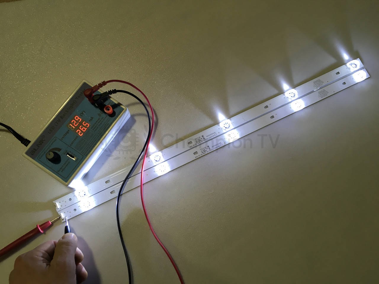 LED-підсвітка KIVI 32 дюйм LED32D05-ZC56AG-02 комплект 2 шт (новий)