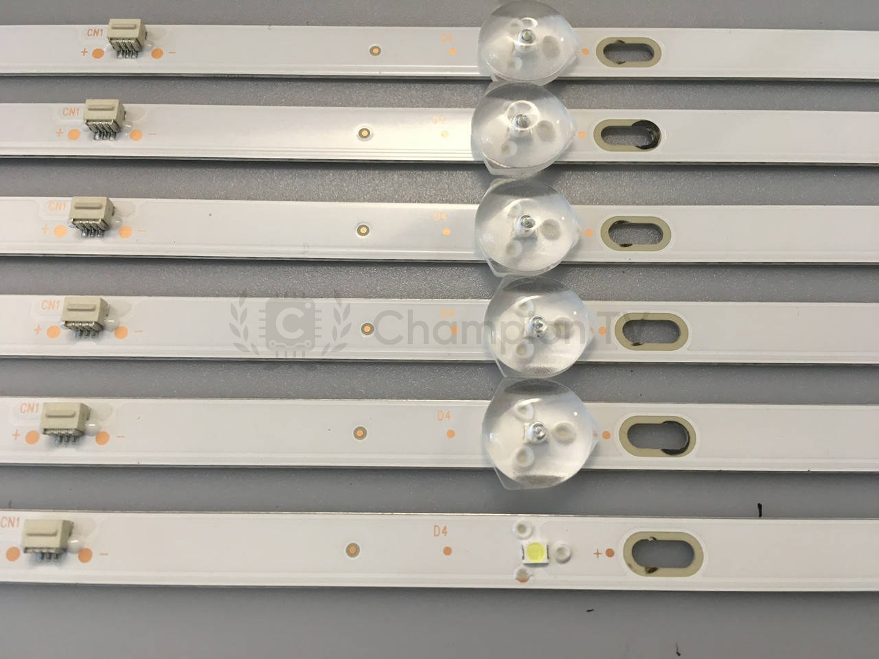 Samsung LED-підсвітка 1 планка ZN-39D06B-3 для 39 дюйм телевізора (подсветка), новий