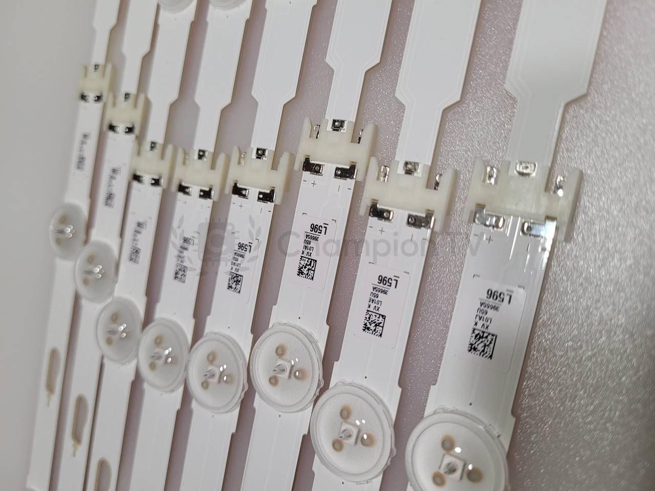 Samsung LED-підсвітка комплект 16 шт BN96-39665A / BN96-39666A для 65" (Новий)