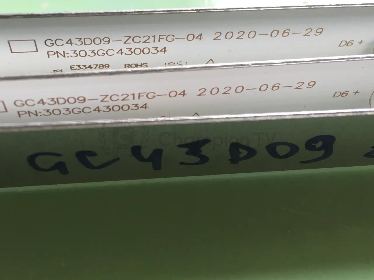 ERGO LED-підсвітка 4 шт 303GC430034 для 43 дюйм GC43D09-ZC21FG-04 (подсветка), новий
