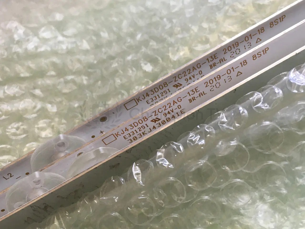 LED-підсвітка KJ43D08-ZC22AG-13E 303KJ430045 комплект 3 планки 43 дюйми, новий