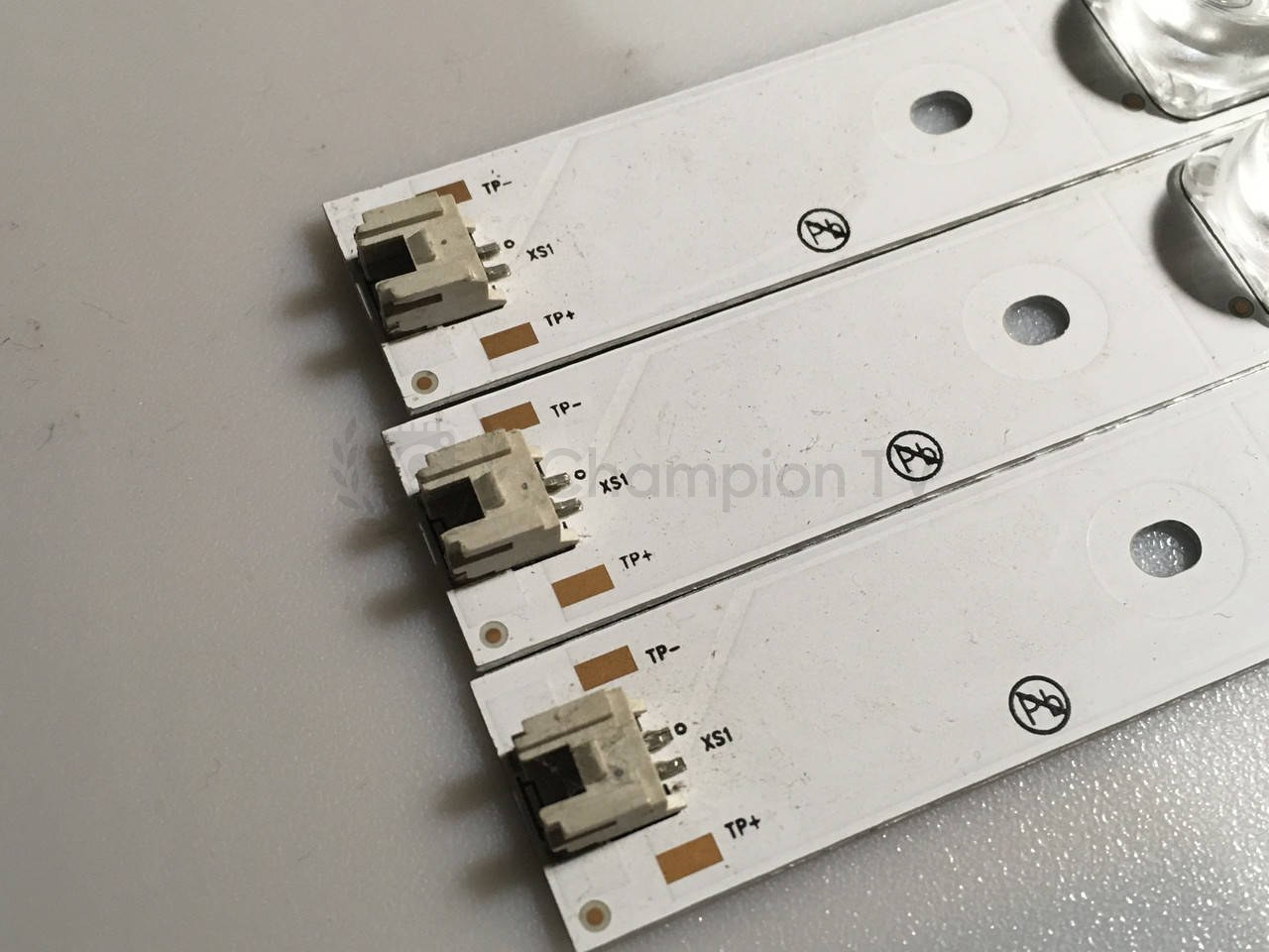 KONKA LED-підсвітка комплект 3 шт RF-AA650E30-0701S-08 для K65U27 (65 дюйм) підставка, новий