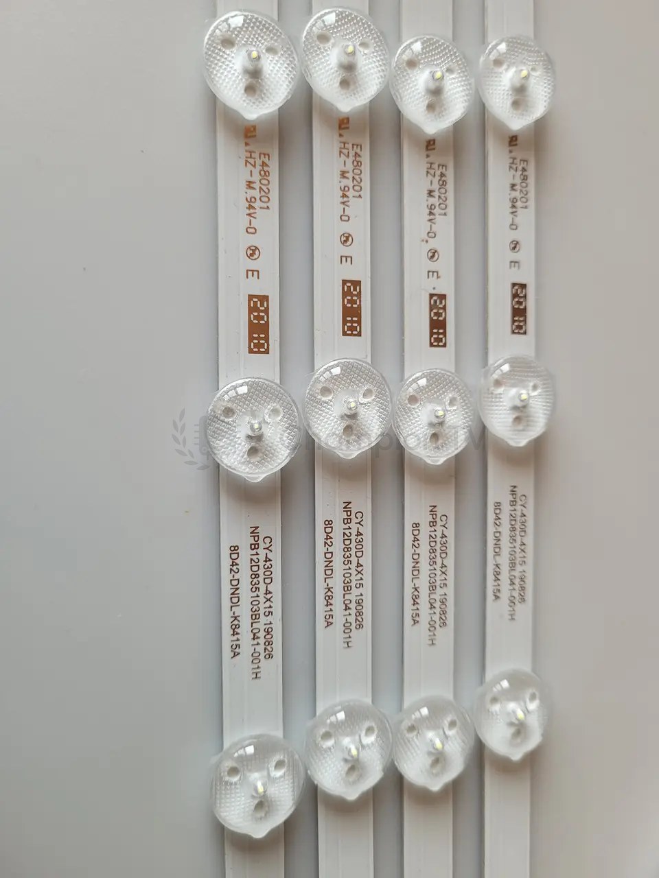 Samsung LED-підсвітка 4 планки 15 діодів E480201 комплект