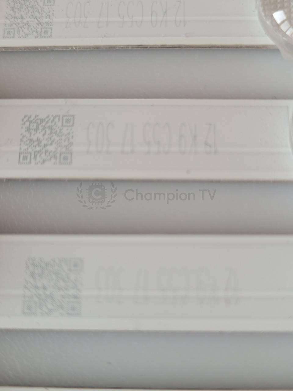 Samsung LED-підсвітка 4 планки 15 діодів E480201 комплект