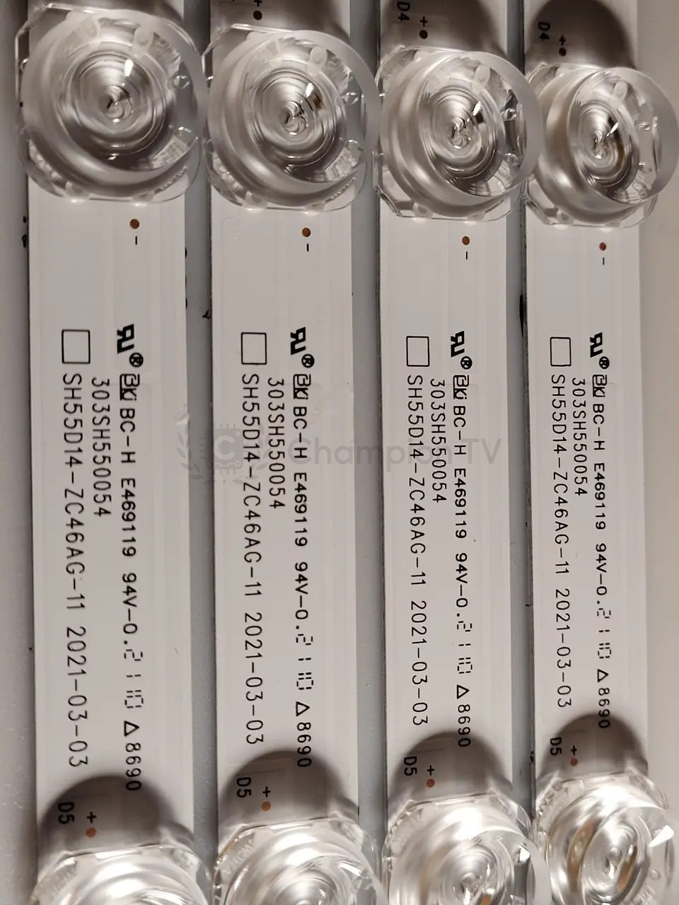 Hisense LED-підсвітка комплект 4 шт 55 дюйм SH55D14-ZC46AG-11 303SH550054, новий