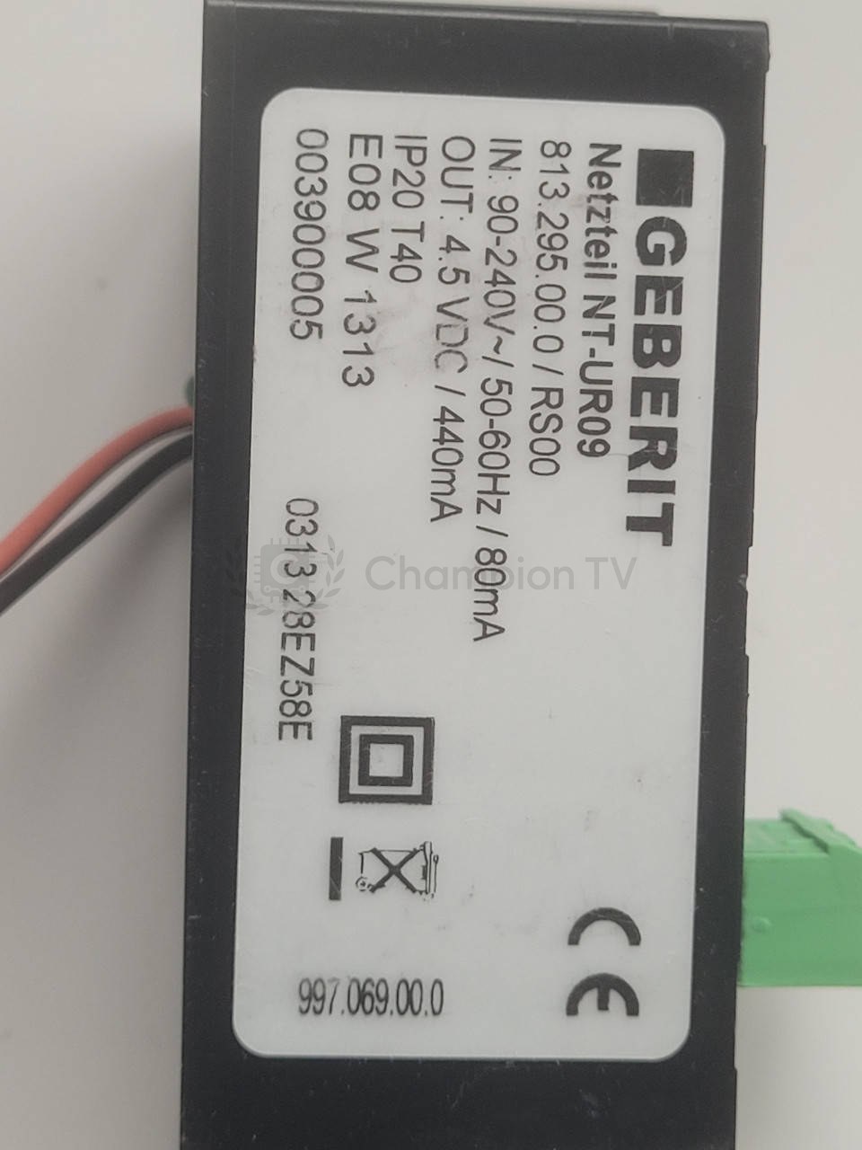 Блок живлення GEBERIT NT-UR09 для інфрачервоної урінальної системи, вживаний