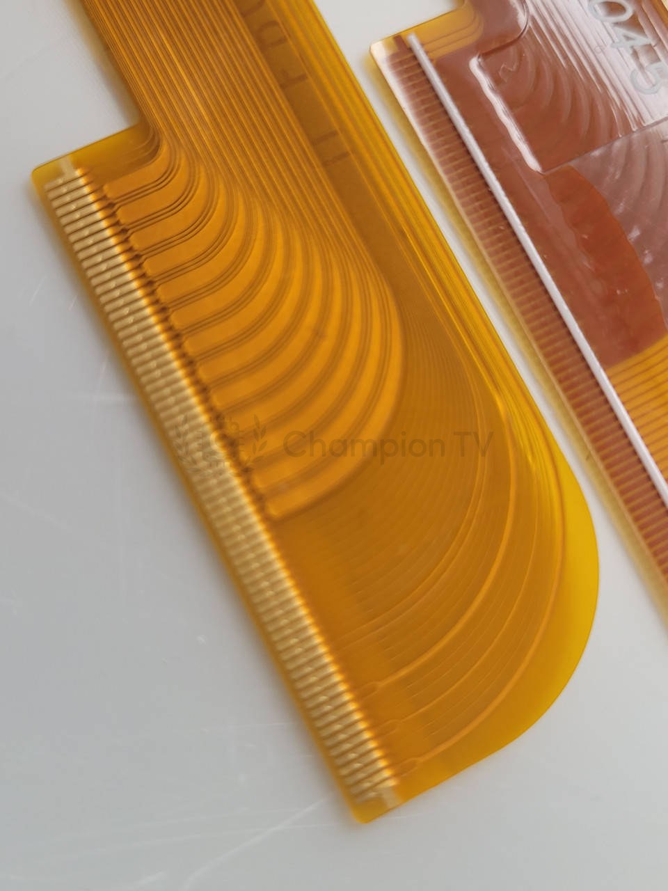 Шлейф LVDS Samsung LJ41-13475C 68pin 76mm UN75MU8000F кабель матриці, б/у