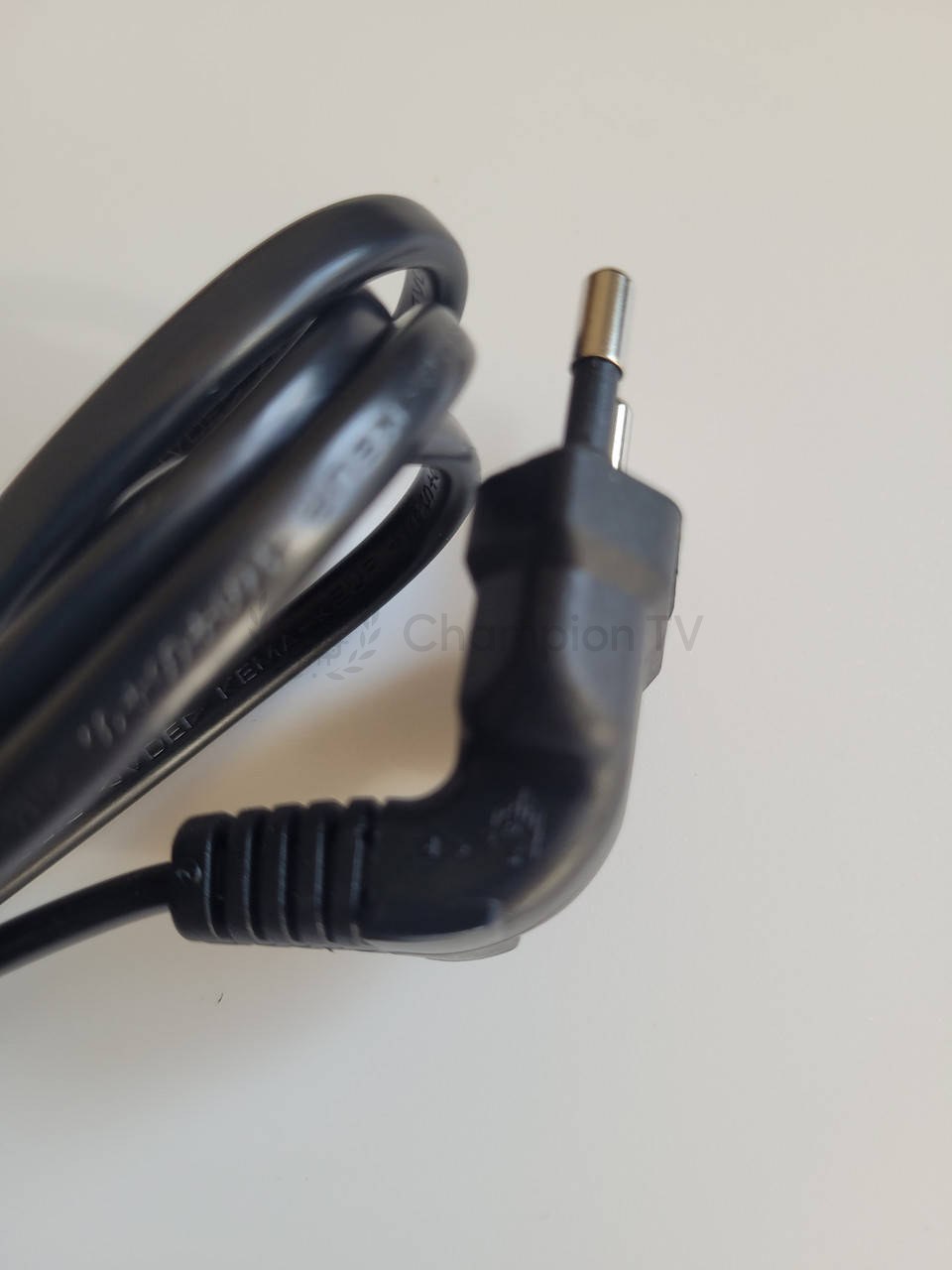Кабель живлення Samsung BN81-24484A мережевий 90° C7 для моніторів S24C/S24D/S27C/S27D (кабель питания), новий