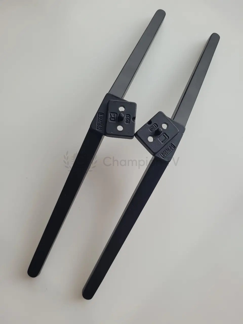 Sharp 55GP6460E LD557H-01 LD557H-02 ніжка підставка 55 дюймів комплект 2 шт, нова