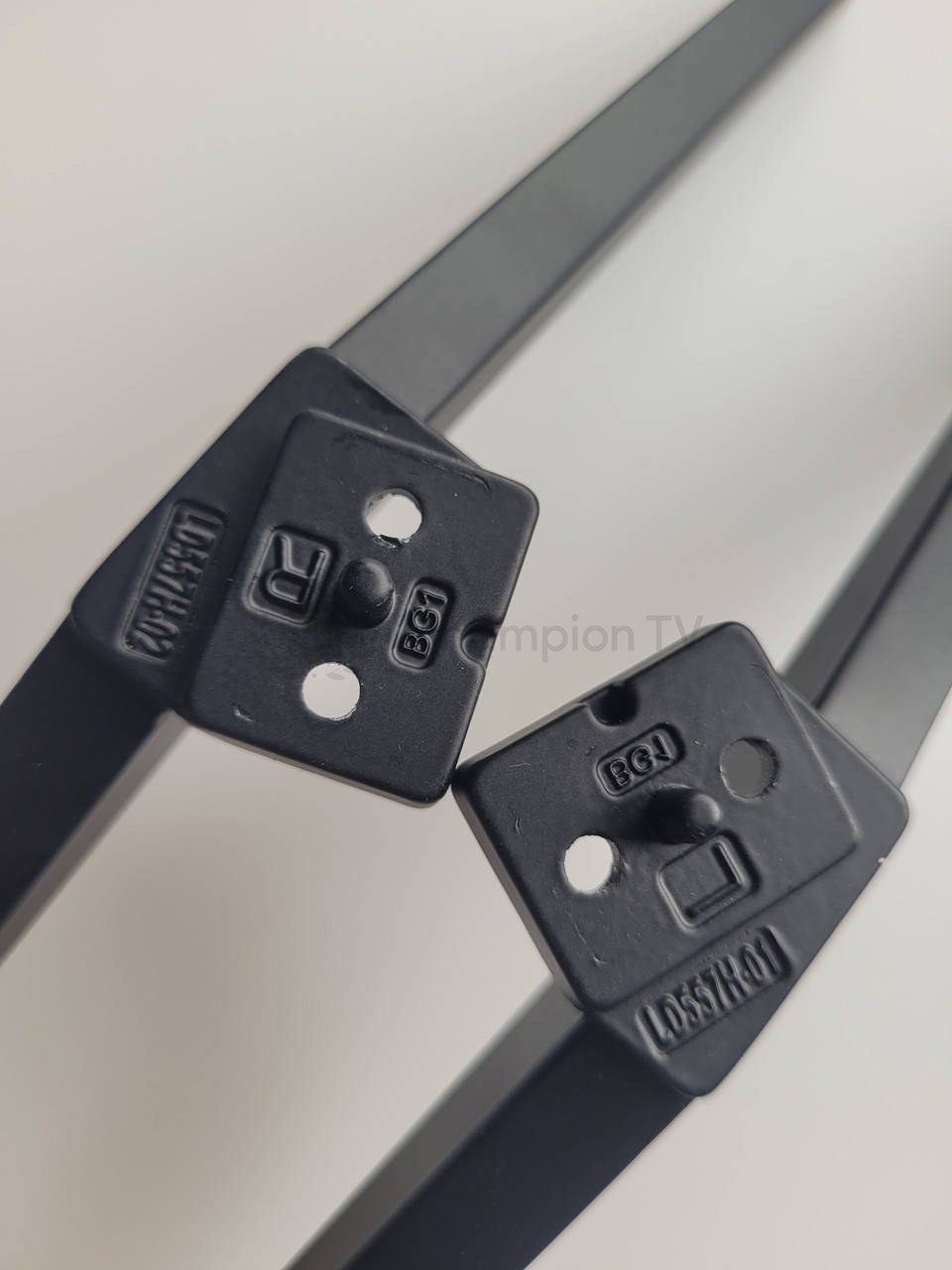 Sharp 55GP6460E LD557H-01 LD557H-02 ніжка підставка 55 дюймів комплект 2 шт, нова