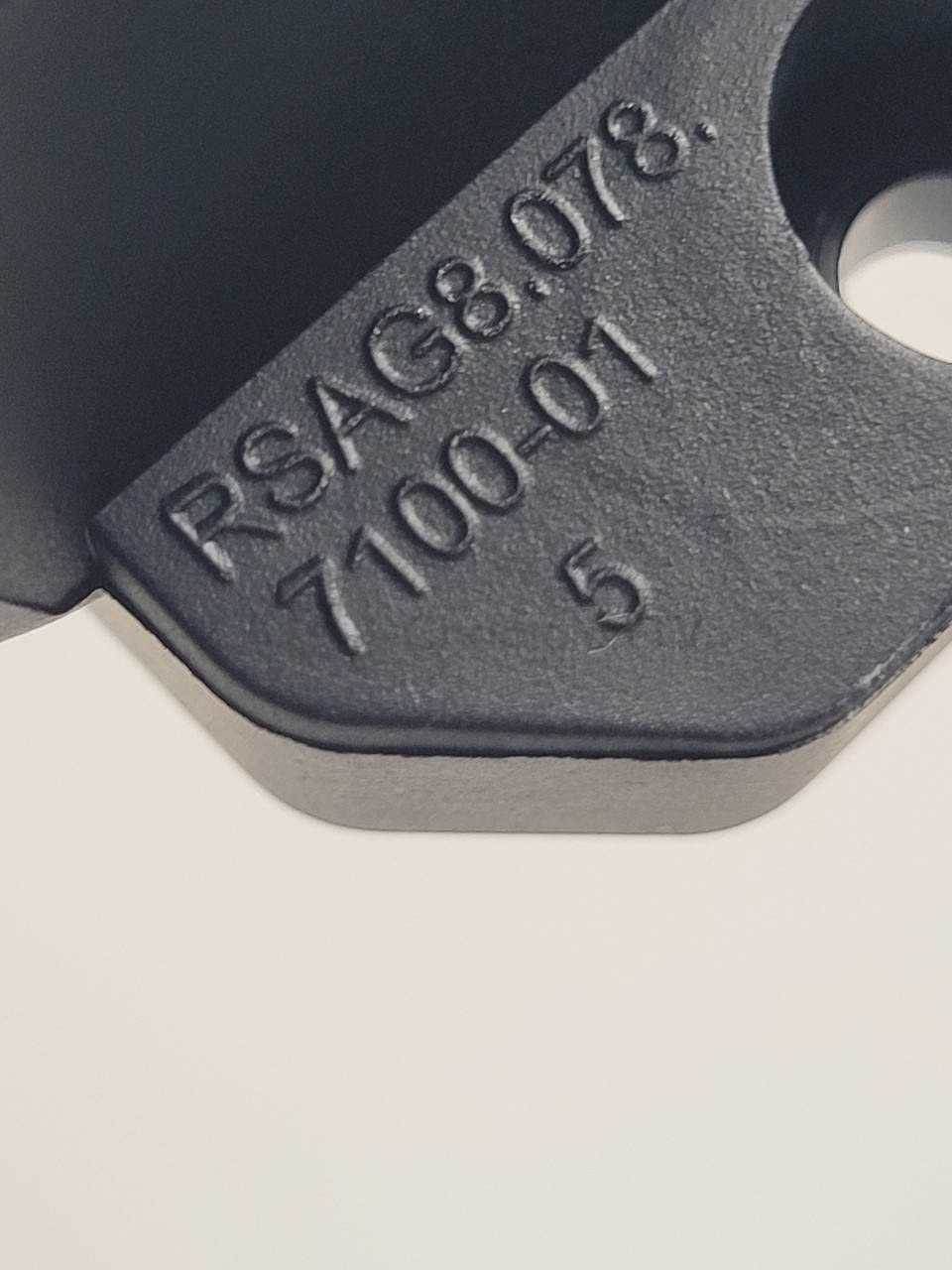 Підставка ніжки Hisense 50E7HQ RSA CB080 10015 50" комплект 2 шт (лівої+правої), новий
