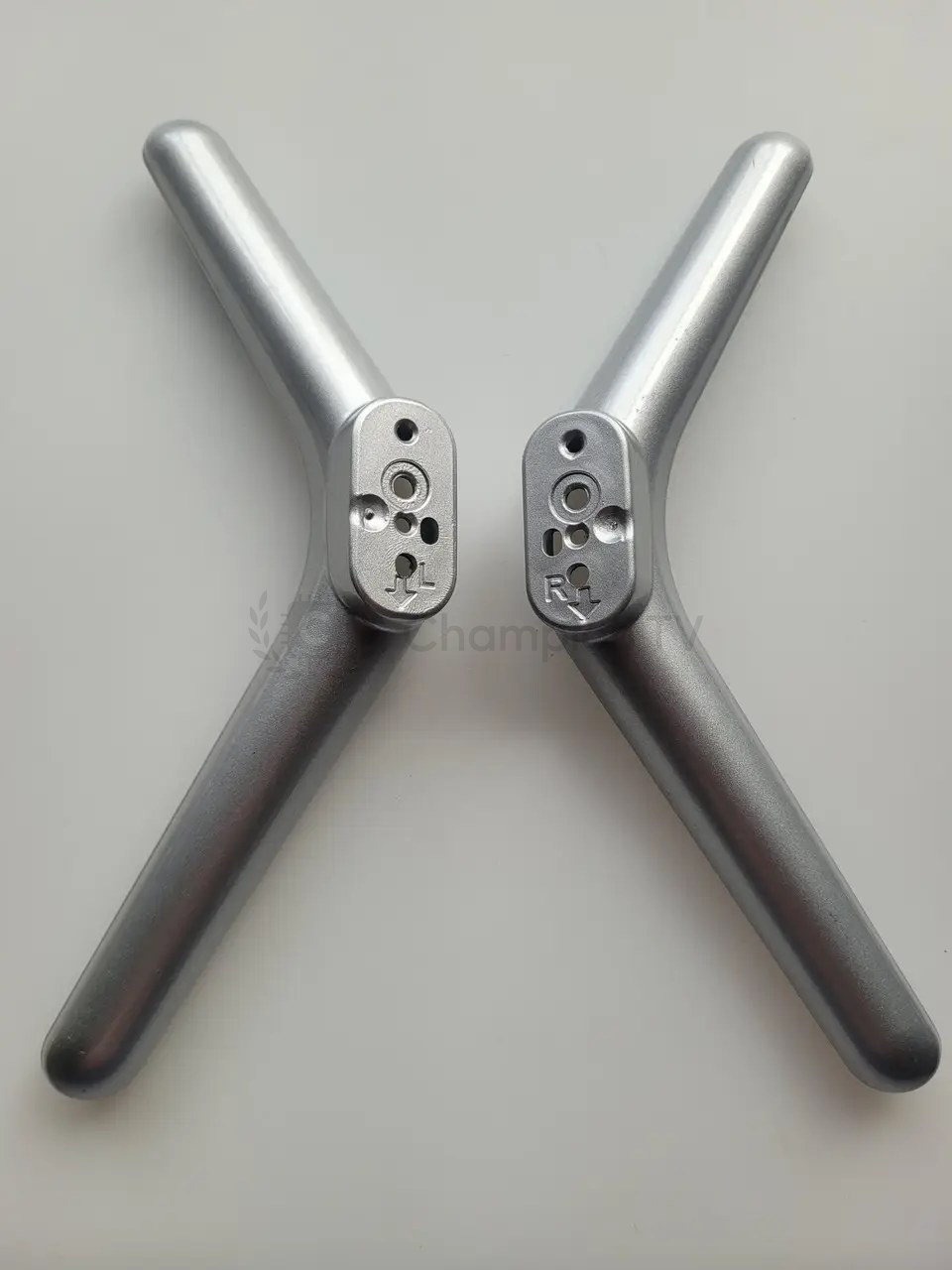 Xiaomi UA42S00 ніжка підставка 42 дюйм комплект 2 шт, нова