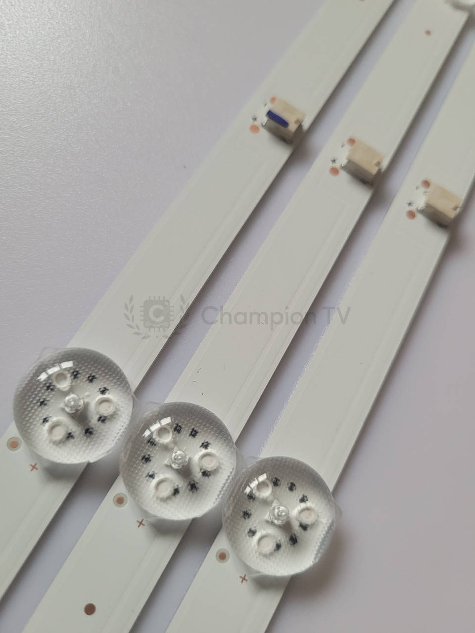 Bravis LED-підсвітка LB-C430-G7N-D-7 43 дюйма комплект 3 планки, новий