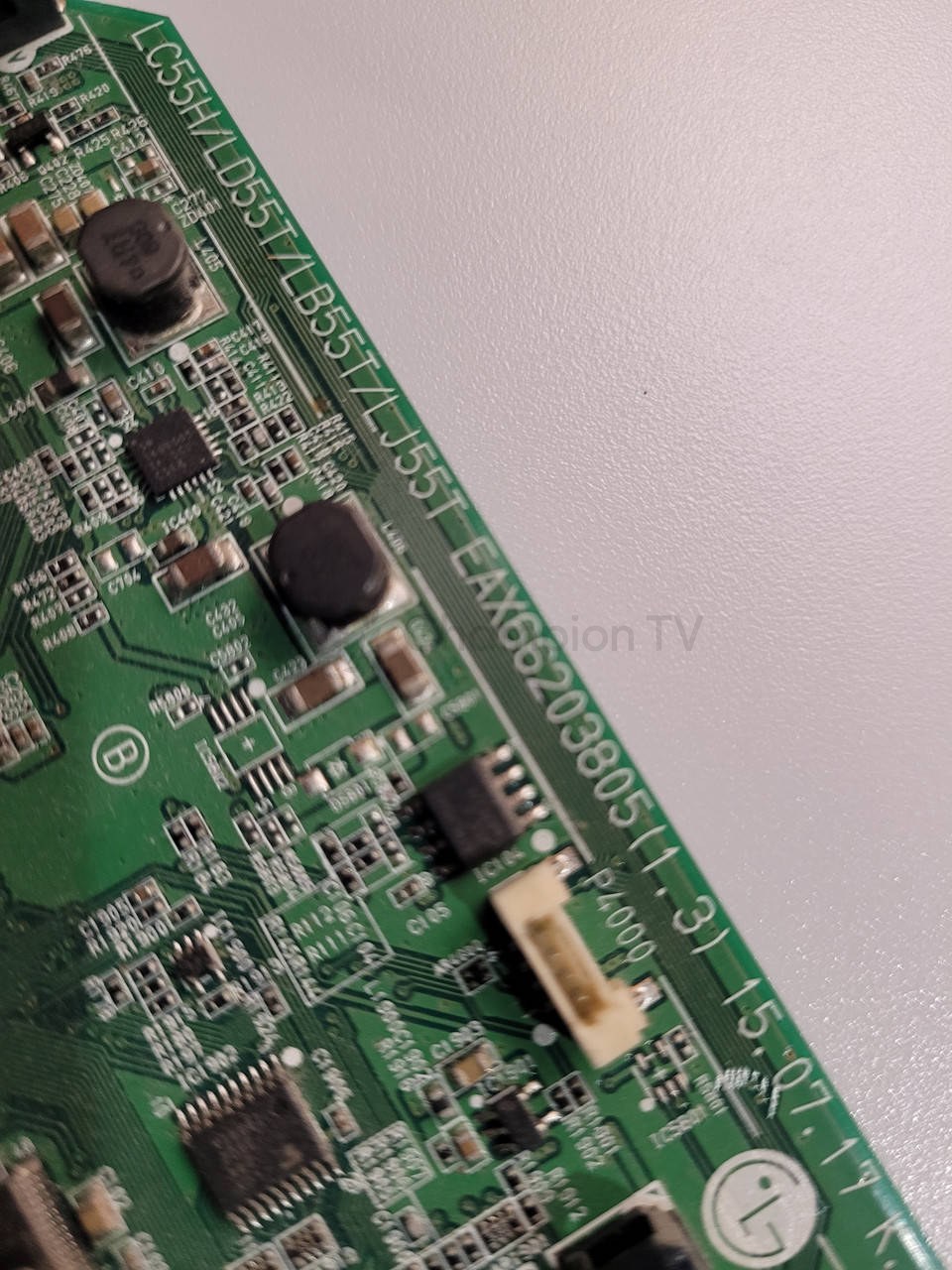 Системна плата LG EAX66203805 (1.3) 32 дюйм mainboard для LCD телевізорів, Новий