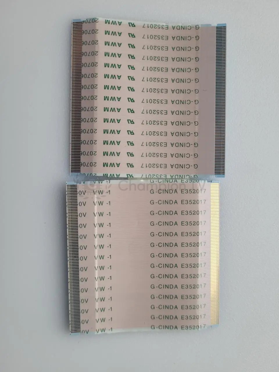 Шлейф LVDS G-CINDA E352017 для Sceptre, Philips, Hitachi (40-pin, 50х50), вживаний