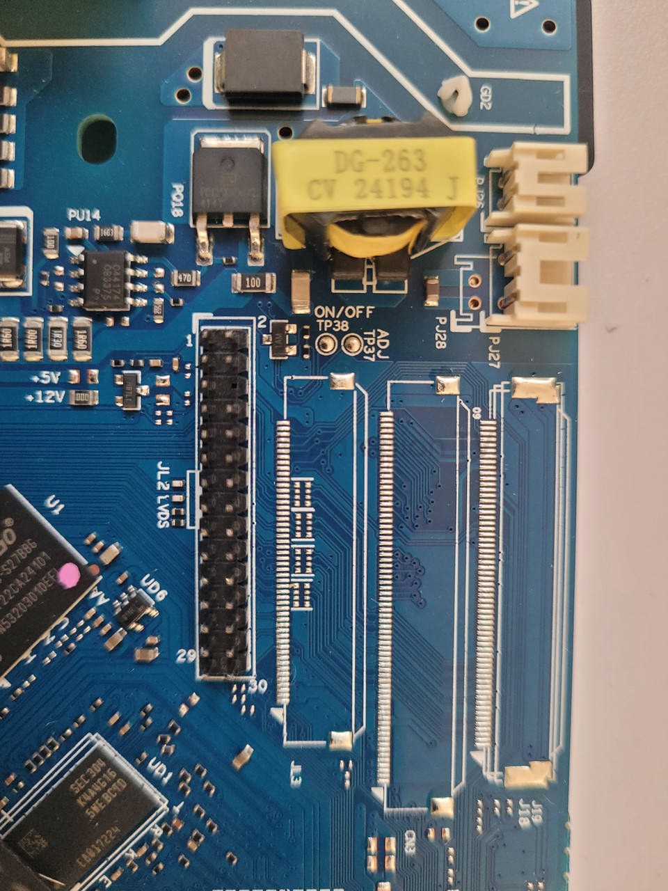 Системна плата (mainboard) CV352-X42 для LED телевізорів 43-65 дюйм, нова