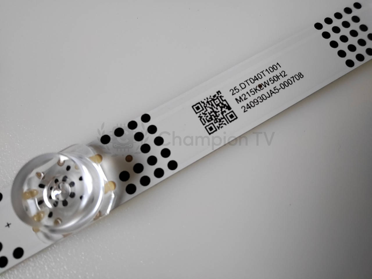 Samsung LED-підсвітка JJ-0828-D40030901AM-S 40 дюйм 1 планка (9 діодів), Новий
