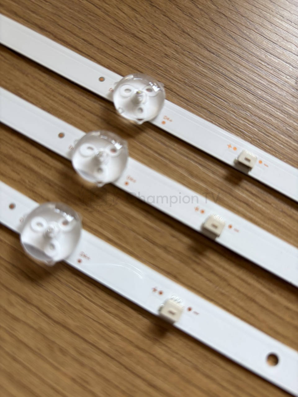 Samsung LED-підсвітка комплект 3 планки 43F1 JR-MH430D1 2W 43 дюйм, новий