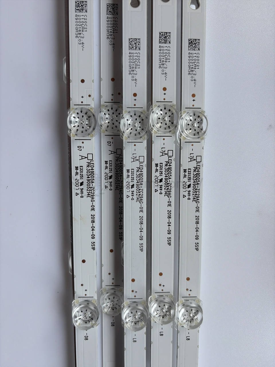 KIVI LED-підсвітка LED49D05A-ZC29AG-01E комплект 9 шт 49-50 дюйм (подсветка), новий