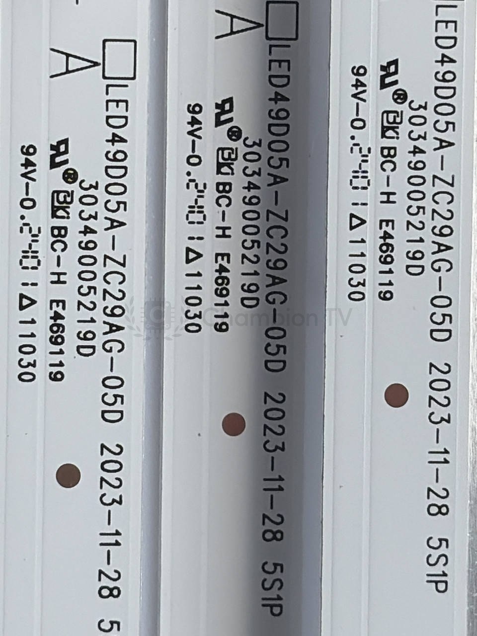 LED-підсвітка Kivi 1 планка LED49D05A-ZC29AG-05D 49" (подсветка), б/у