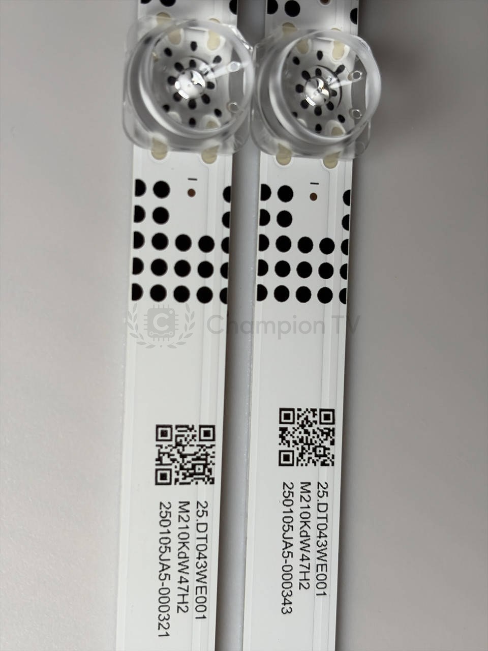 Samsung LED-підсвітка комплект JJ-0828-D43030901EM-S 43" (подсветка), нова