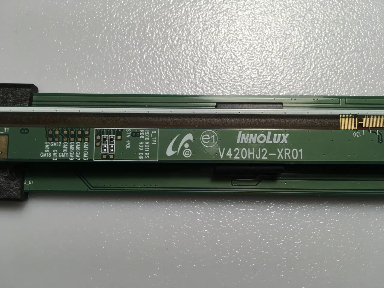DISPLAY 42 Innolux v420hj2-p01 rev.c3 PCB BUFFER BOARD (L & R)
