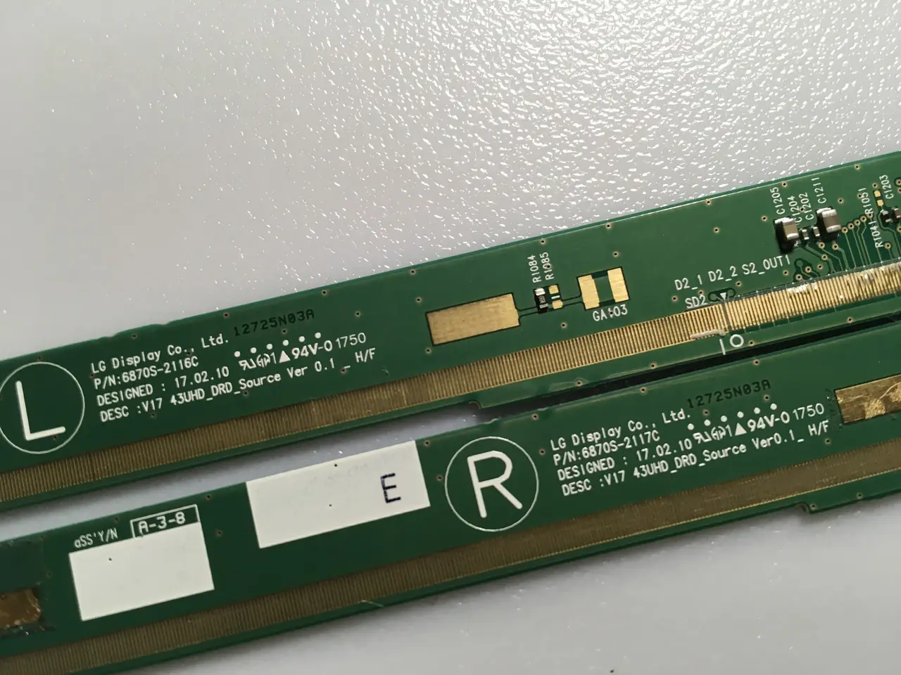 LG DISPLAY v17 43 uhd 6870S-2117C& 6870S-2116ACPCB BUFFER BOARD (L & R)