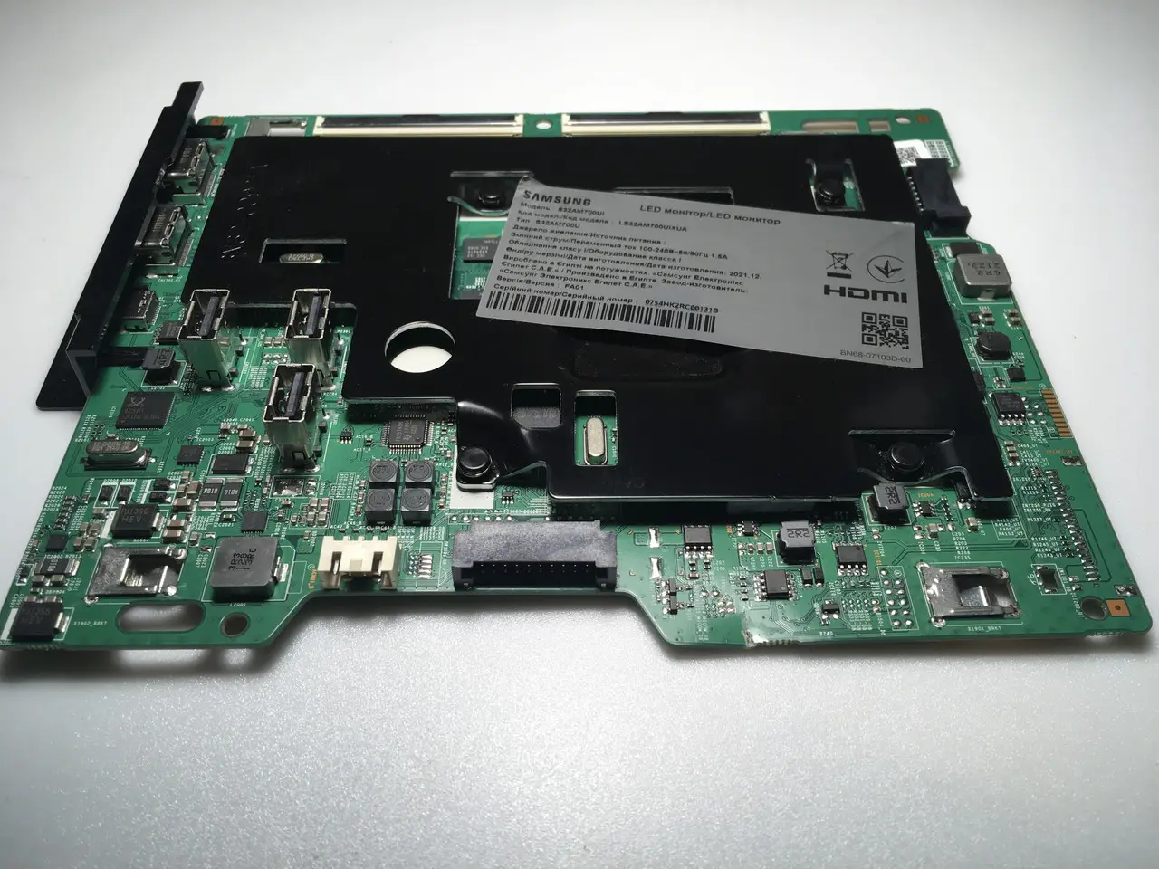 Основна плата монітора Samsung BN94-16692D LS32AM700UIXUA S32AM700 bn62-00921A