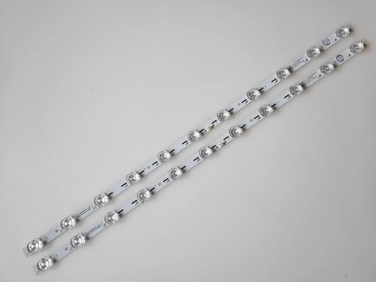 Підсвічення для led телевизора RF-HL320004SF30