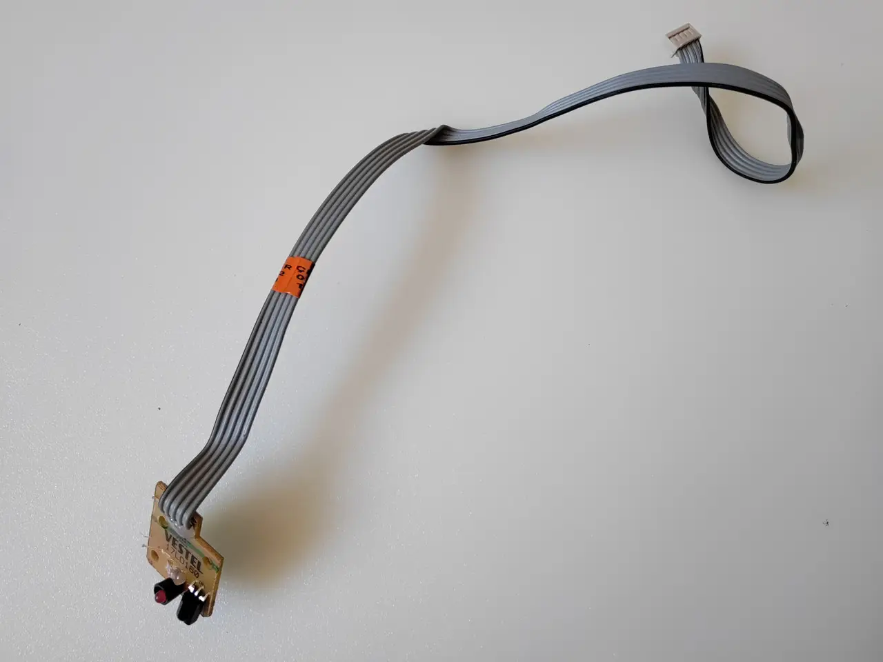 Плата керування та кнопка увімкнення шлейф телевізора HONDA LED502 48"